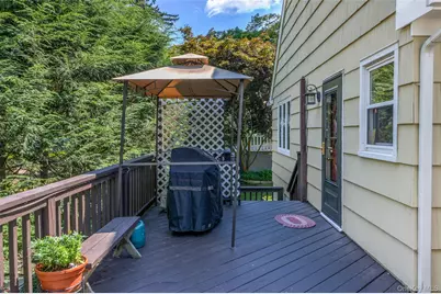 454 Swanson Drive, Thornwood, NY 10594 - Photo 45