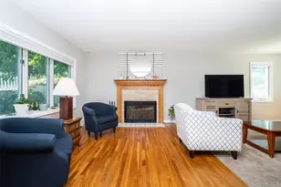 454 Swanson Dr, Thornwood, NY 10594 - Photo 7