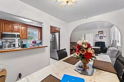 4167 Monticello Avenue, Bronx, NY 10466 - Photo 11