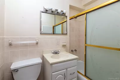 5700 Arlington Avenue #2X, Bronx, NY 10471 - Photo 7