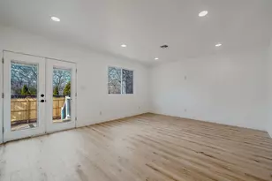 40 Hawkins Ave, Medford, NY 11763 - Photo 13