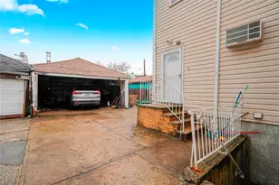 112 Bay 10th St, Brooklyn, NY 11228 - Photo 31