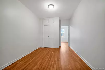 71-11 67th Place, Glendale, NY 11385 - Photo 9