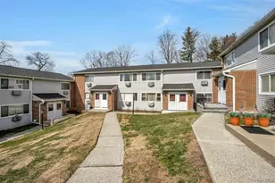 2740 South Rd, Poughkeepsie, NY 12601 - Photo 13