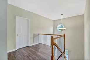 521 Highland Ct, Moriches, NY 11955 - Photo 5