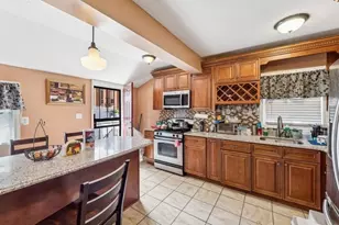 114-22 174th St, Jamaica, NY 11434 - Photo 3