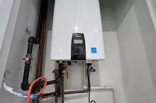 4149 Edson Ave, Bronx, NY 10466 - Photo 15