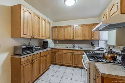 144-60 Gravett Road #6F, Flushing, NY 11367 - Photo 15