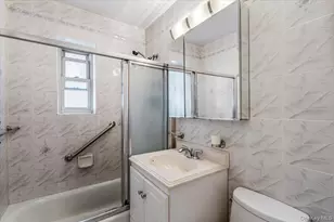 144-60 Gravett Rd, Flushing, NY 11367 - Photo 17