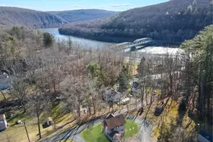 9 Swanerbury Rd, Pond Eddy, NY 12770 - Photo 17