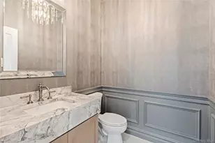 30 Main Pkwy, Plainview, NY 11803 - Photo 19