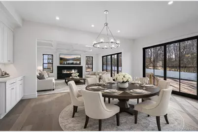 30 Main Parkway, Plainview, NY 11803 - Photo 5