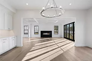 30 Main Pkwy, Plainview, NY 11803 - Photo 13