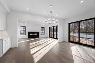 30 Main Pkwy, Plainview, NY 11803 - Photo 11