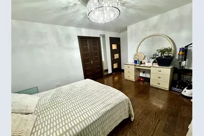 2121 Shore Parkway #4P, Brooklyn, NY 11214 - Photo 5