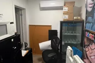 114-02 Jamaica Ave, Richmond Hill, NY 11418 - Photo 7