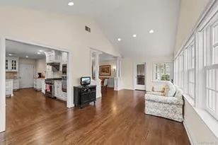 52 Oakledge Rd, Bronxville, NY 10708 - Photo 7