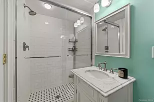 52 Oakledge Rd, Bronxville, NY 10708 - Photo 25
