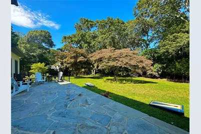 93 Hog Creek Lane, East Hampton, NY 11937 - Photo 7