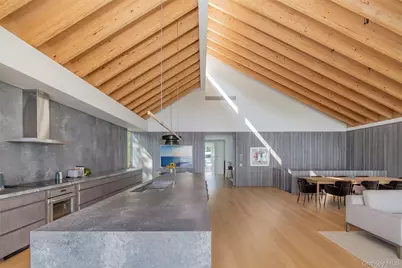 47L S Ferry Road, Shelter Island, NY 11964 - Photo 17