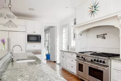 53 Cedar Lane W, Remsenburg, NY 11960 - Photo 17