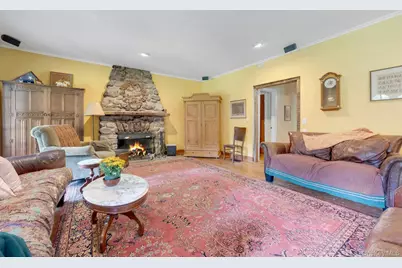 209 Hardscrabble Road, North Salem, NY 10560 - Photo 17