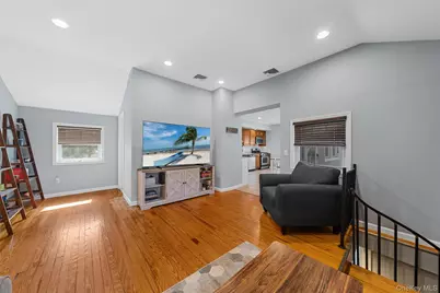 16 Birch Drive, Greenwood Lake, NY 10925 - Photo 11