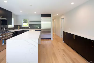 195 Little Fresh Pond Road, Southampton, NY 11968 - Photo 7