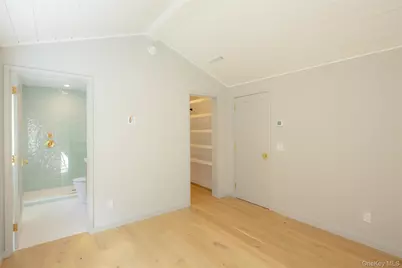 195 Little Fresh Pond Road, Southampton, NY 11968 - Photo 17