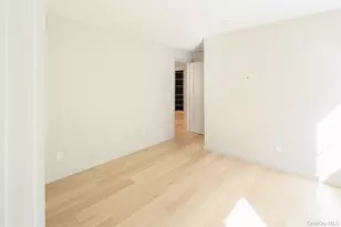 195 Little Fresh Pond Rd, Southampton, NY 11968 - Photo 11