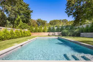 195 Little Fresh Pond Rd, Southampton, NY 11968 - Photo 37