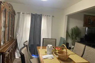 106-60 Ditmars Blvd, East Elmhurst, NY 11369 - Photo 7