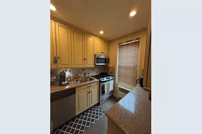 194 Smith Street #3P, Freeport, NY 11520 - Photo 3