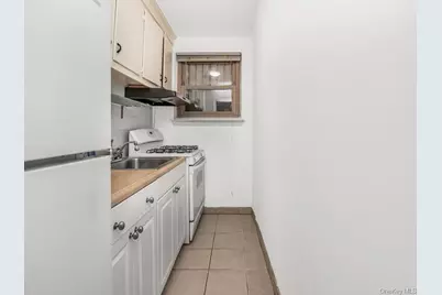 3041 Sedgwick Avenue, Bronx, NY 10468 - Photo 25