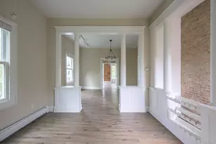 237 Warren St, Hudson, NY 12534 - Photo 13