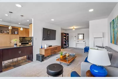 211-40 18 Avenue #4K, Bayside, NY 11360 - Photo 3