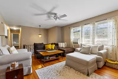 137 Dahlia Drive, Mahopac, NY 10541 - Photo 5