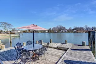 241 Willetts Ln, West Islip, NY 11795 - Photo 33