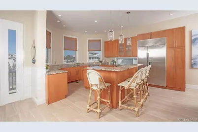 825 Dune Road, Westhampton Beach, NY 11978 - Photo 11