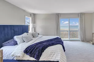 552 Dune Rd, Westhampton, NY 11977 - Photo 17