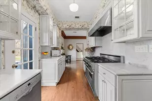 76 Brookville, Muttontown, NY 11545 - Photo 9