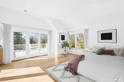 25 Fresh Pond Road, Mott Haven, NY 11963 - Photo 19