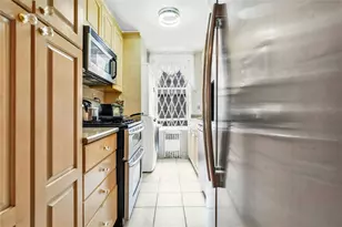 42-25 80th St, Elmhurst, NY 11373 - Photo 13