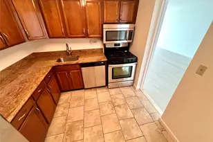 1 Bay Club Dr, Bayside, NY 11360 - Photo 5