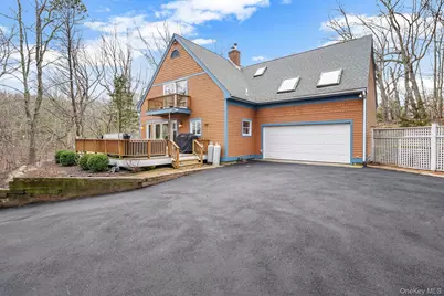 1745 Bayview Avenue, Mattituck, NY 11952 - Photo 3