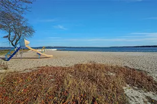 425 Old Shipyard Ln, Southold, NY 11971 - Photo 29