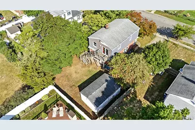 330 Irving Street, Central Islip, NY 11722 - Photo 19