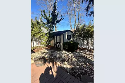 122 Finucane Place, Woodmere, NY 11598 - Photo 3