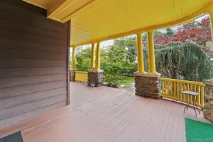 227 Valentine Ln, Yonkers, NY 10705 - Photo 5