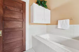 227 Valentine Ln, Yonkers, NY 10705 - Photo 37